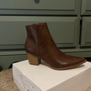Lulus x Matisse Spirit Brown Snake Pointed Toe Ankle Booties
